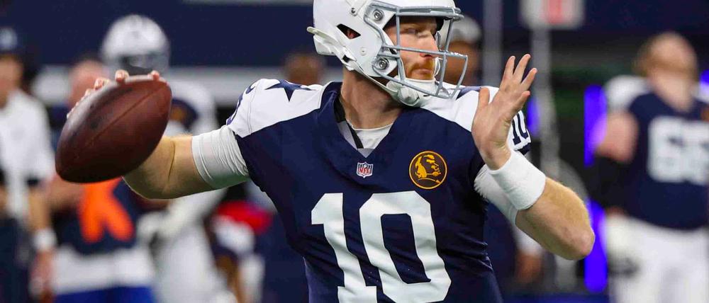 Cowboys-Quarterback Cooper Rush warf gegen die Giants einen Touchdown-Pass.