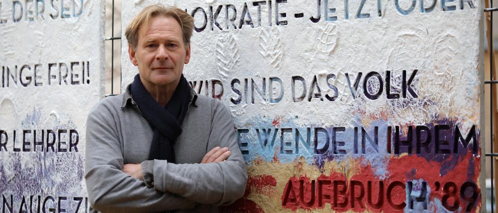 Potsdamer Gespräche über Oststolz: Mikos Meininger war zu DDR-Zeiten in einer künstlerischen Parallelwelt unterwegs. Heute bestimmt er darüber, wie im Potsdamer Stadtbild das Ende der DDR erinnert wird.