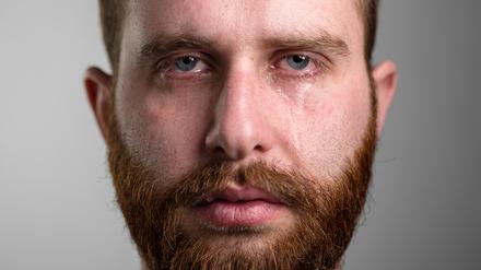 Immer häufiger zu sehen: Weinende Männer.