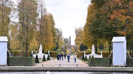 Die Hauptallee im Park Sanssouci. 