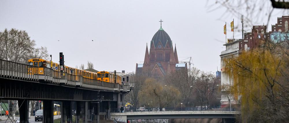 Mehrere Verkehrsexperten haben ein Nahverkehrskonzept für die Hauptstsadt entwickelt. (Archivbild)