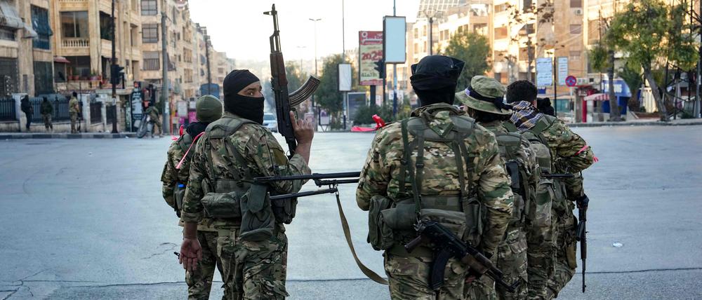 Syrische Rebellen am 30. November in Aleppo.