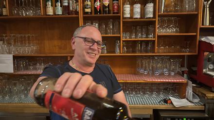 Sergio Di Florio, 63, an einem seiner letzten Abende im „Petite Europe“ in Schöneberg.