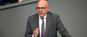 Alexander Throm (CDU) spricht bei der Debatte zu den Haushaltsberatungen im Bundestag.