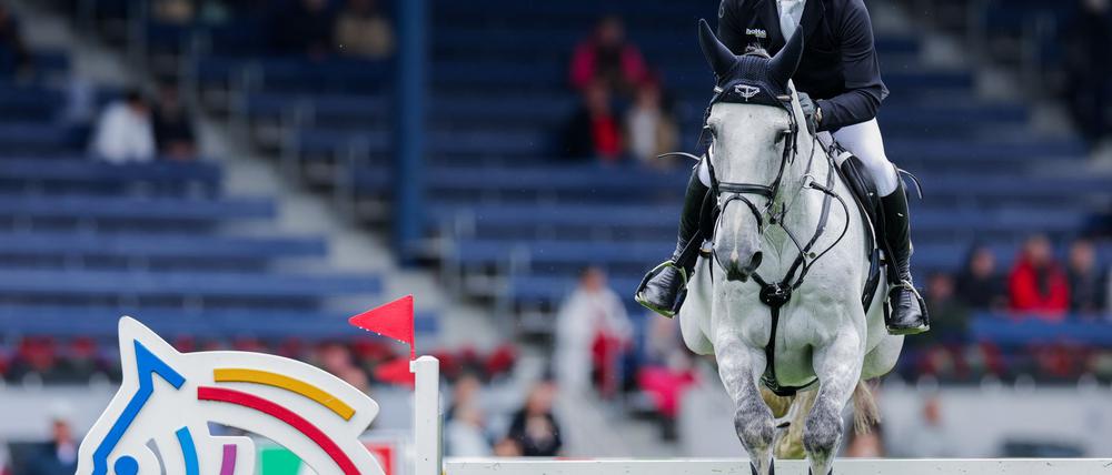 Marcus Ehning ritt beim Weltcup in Madrid mit Revere in zwei Runden fehlerfrei.