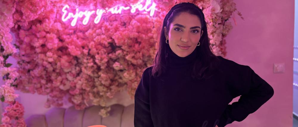 Shisha Bar nur für Frauen in Kreuzberg, gegründet von Houda Abdul Razzak.