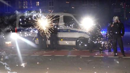 Eine Nacht wie Silvester vor zwei Jahren soll sich nicht wiederholen (Archivbild). 