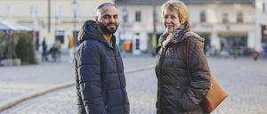 Das Kieztandem Ali Reza und Regina übt Deutsch bei seinen Spaziergängen.