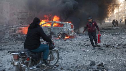 Immer häufiger bombardieren russische Kampfjets die Rebellenhochburg Idlib.