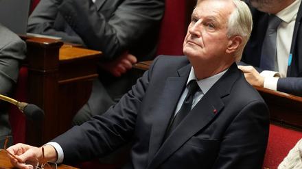 In Frankreich droht der Sturz der Mitte-Rechts-Regierung von Michel Barnier.
