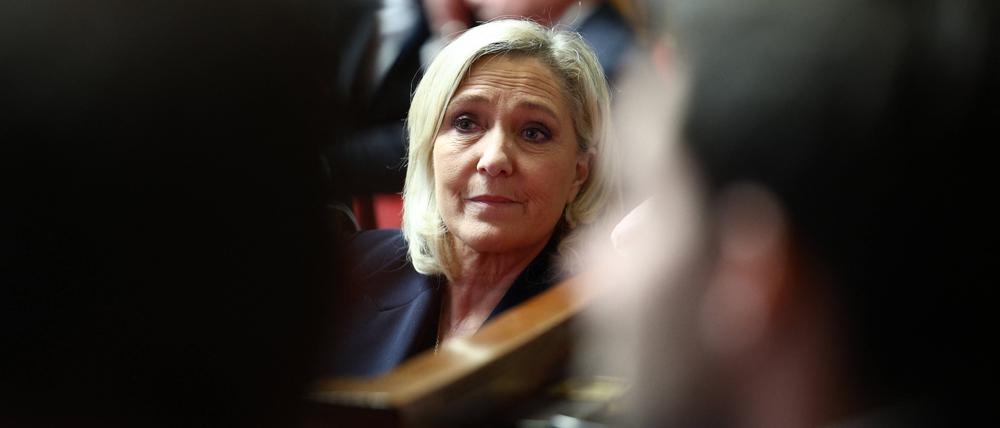 Marine Le Pen, Fraktionschefin des RN