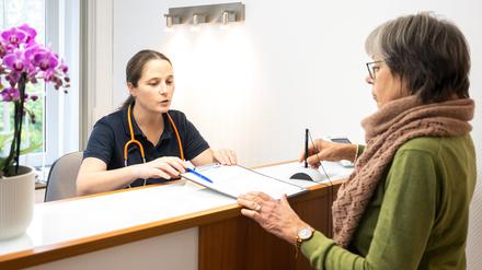 Was genau kostet’s? Darüber muss die Arztpraxis bei individuellen Gesundheitsleistungen aufklären.  