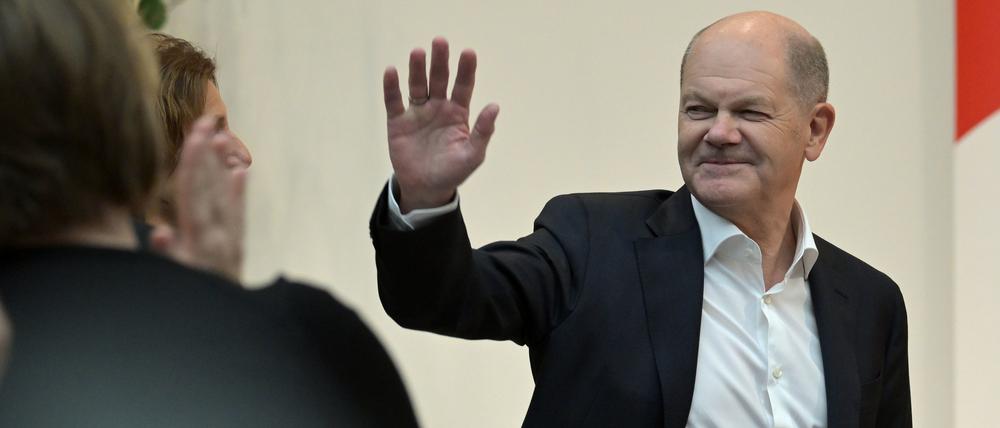 Bundeskanzler Olaf Scholz (SPD). Kann er den Verein vor dem Aus bewahren?