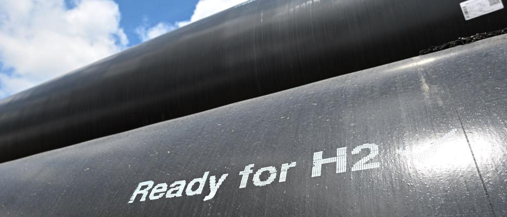 Baustelle für eine neue Pipeline. Laut der EU-Kommission sind die Bemühungen um den Ausbau von klimaneutralen Technologien entscheidend, um die Wettbewerbsfähigkeit der europäischen Industrie sicherzustellen.