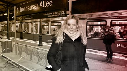Theresa Brückner ist in Pankow aufgewachsen. Start der Tour ist die Schönhauser Allee.