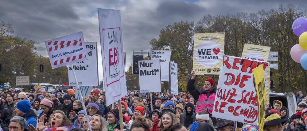 Demonstration gegen Kulturabbau am 13.11.24 in Berlin.