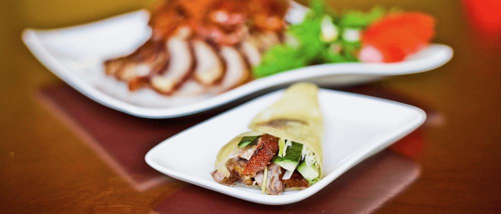 Peking Ente im Restaurant Peking Ente in der Vossstraße in Mitte