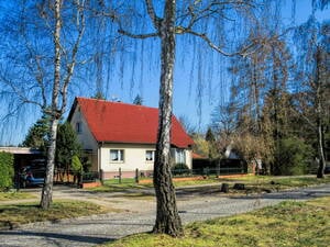 Ein Einfamilienhaus in Erkner. Neue Mietverträge sind hier inzwischen so teuer wie in Berlin.