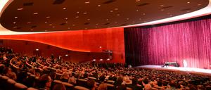 Premiere im historischen großen Saal des Zoo Palasts. Die Berliner Kinos haben sich von der Pandemie noch immer nicht erholt, da droht die nächste Krise.