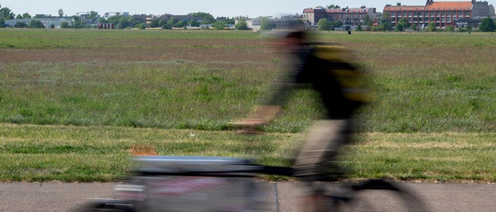 Scholz bringt auch den ehemaligen Berliner Flughafen für Wohnungsbau ins Spiel. (Archivbild)