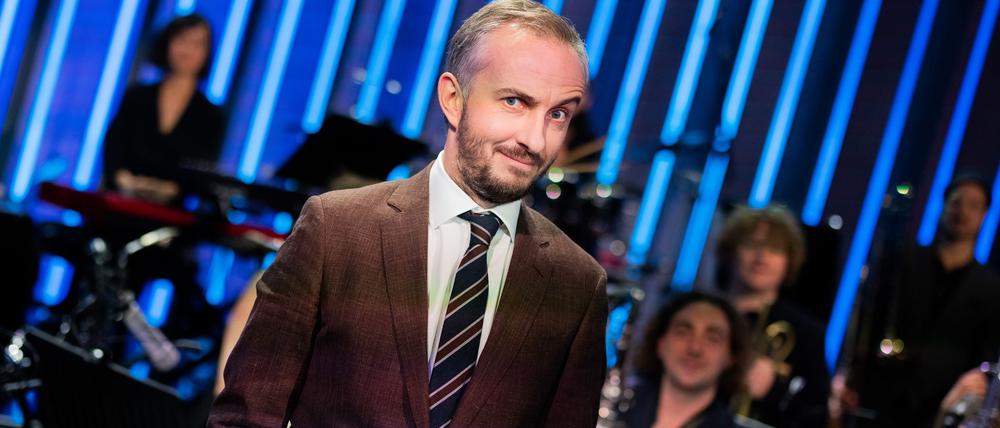 Im skurrilen Champagner-Streit mit dem TV-Moderator Jan Böhmermann droht dem umstrittenen AfD-Politiker Maximilian Krah eine Niederlage. (Archivbild)