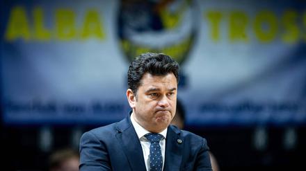 Israel Gonzalez steckt mit Alba in der schwersten Krise seiner Amtszeit.