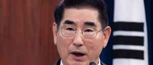 Der südkoreanische Verteidigungsminister Kim Yong Hyun spricht auf einer Pressekonferenz (Archivbild).