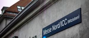 Der Zugang von der Neuen Kantstraße.