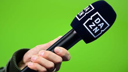 DAZN hat sich die weltweiten TV-Rechte am neuen Format der Club-WM gesichert
