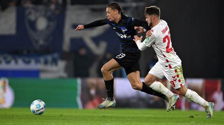 Das Traditiondsduell im DFB-Pokal wurde erst in der Verlängerung entschieden. 