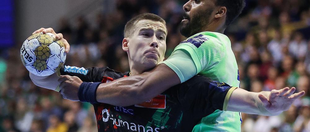 Der Magdeburger Manuel Zehnder (l) traf gegen Nantes sechsfach.