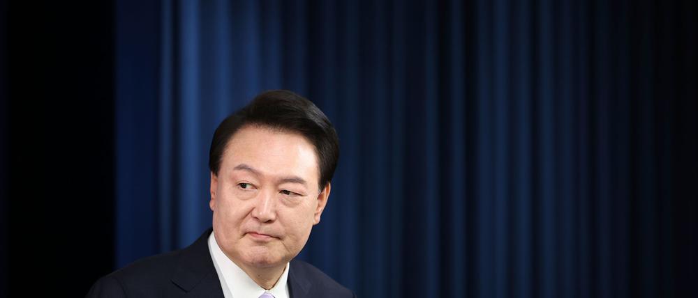 Südkoreas Präsident Yoon Suk Yeol gerät zunehmend unter Druck. (Archivbild)