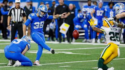 Jake Bates kickt die Detroit Lions in letzter Sekunde zum elften Sieg in Serie und in die Playoffs.
