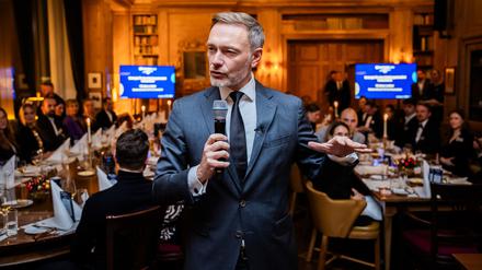Christian Lindner spricht beim Galadinner im Axel-Springer-Hochhaus.