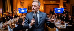 Christian Lindner spricht beim Galadinner im Axel-Springer-Hochhaus.