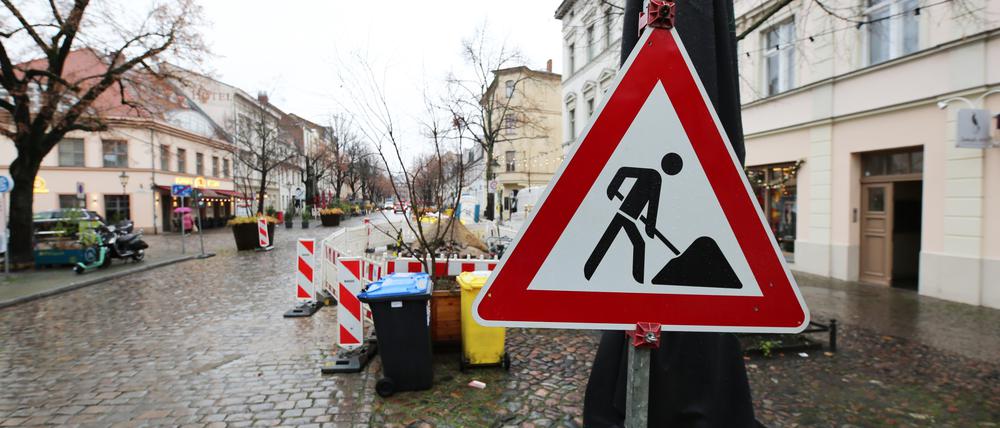 In der Dortustraße sollen 16 neue Bäume gepflanzt werden. Doch bleibt die Verkehrsberuhigung?
