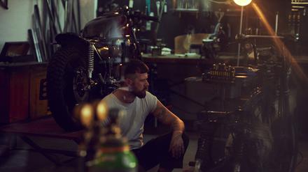 Kunst-Handwerker: Bastian Altendörfer von Ikonic Bikes in Berlin-Neukölln.