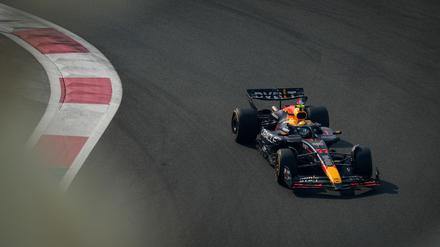 Sergio Perez muss um seinen Platz bei Red Bull bangen.