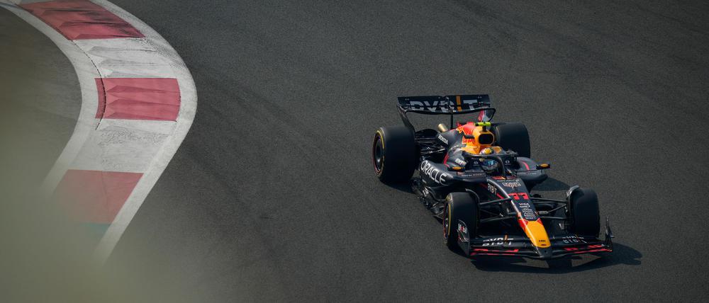 Sergio Perez muss um seinen Platz bei Red Bull bangen.