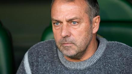 Sah die Rote Karte: Barcelona-Trainer Hansi Flick