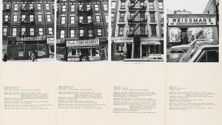 Wer steckt hinter den New Yorker Immobiliengeschäften? „Shapolsky et al. Manhattan-Immobilienbesitz – Ein gesellschaftliches Realzeitsystem“ machte Hans Haacke die Machenschaften 1971 transparent.