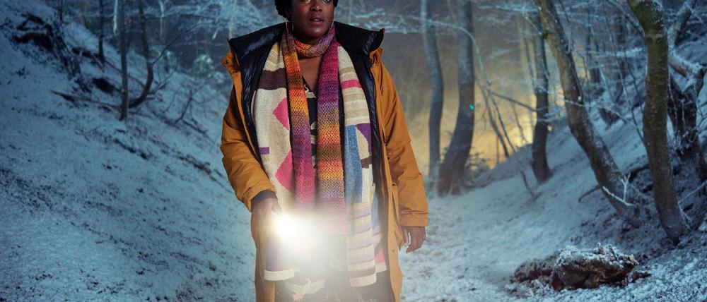 Ermittlerin Riya Ajunwa macht im Wald einen rätselhaften Fund.