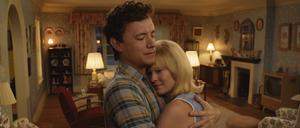 Wie einst in „Forrest Gump“. Richard (Tom Hanks) und Margaret (Robin Wright) in Robert Zemeckis jüngstem Streich „Here“.