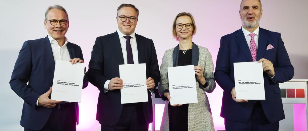 Koalitionsvertrag von CDU, BSW und SPD in Thüringen perfekt 