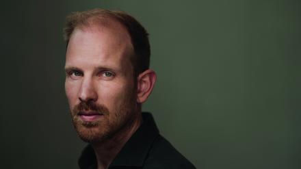 Unbequemer Denker. Rutger Bregman fordert von seiner Leserschaft, den Lehrstuhl zu verlassen
