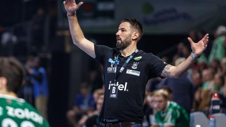 SCM-Trainer Bennet Wiegert kann den Ärger der Füchse Berlin verstehen. 