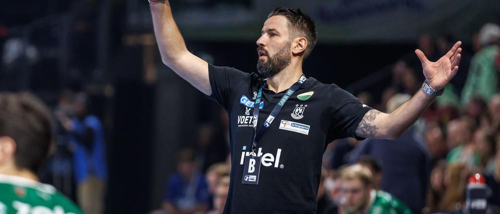 SCM-Trainer Bennet Wiegert kann den Ärger der Füchse Berlin verstehen.