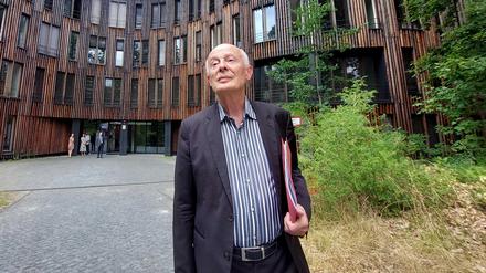 Hans Joachim Schellnhuber, Gründungsdirektor des Potsdam-Instituts für Klimafolgenforschung (PIK) auf dem Telegrafenberg.
