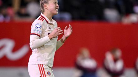 Giulia Gwinn findet beim FC Bayern perfekte Bedingungen vor - aber auch ein recht kleines Stadion.