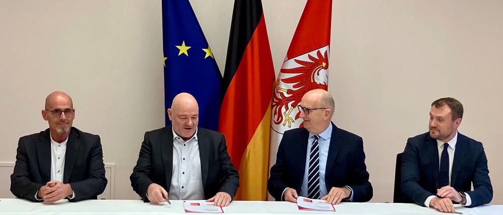 Der Koalitionsvertrag von SPD und BSW in Brandenburg ist unterzeichnet.